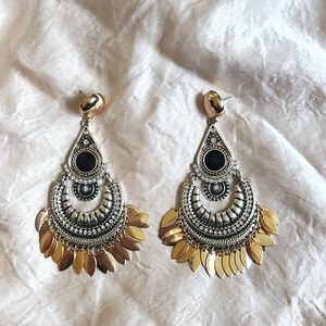 NWOT - mixed metal boho statement earings -aldo